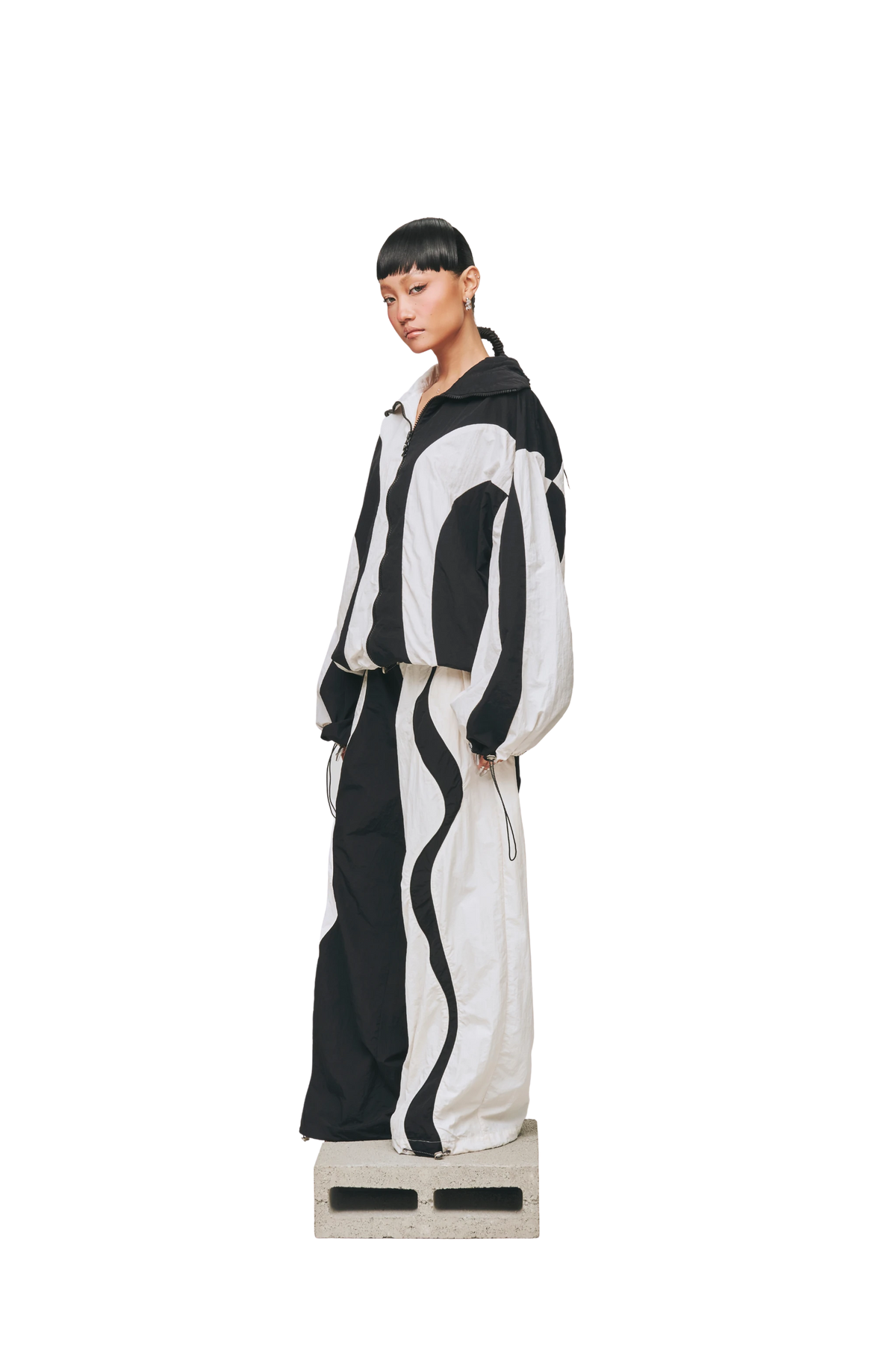 Orca Jacket, shot 10